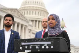 Democraten historisch impopulair: Amerikanen zijn radicaal-links zat