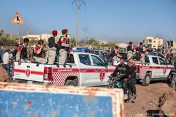 Syrisch leger trekt Suwayda binnen, Israël valt aan