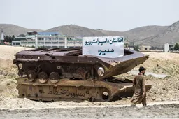 VK haalde in het geheim duizenden Afghanen op na datalek