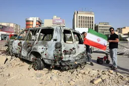 Ayatollah Khamenei: Israël probeerde systeem omver te werpen