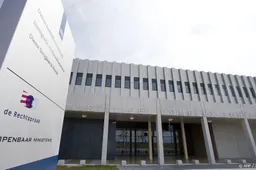 OM: onbekend hoelang medewerkers van internet verstoken blijven