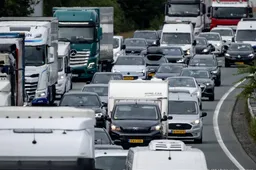 Vakantiedrukte op de Europese wegen