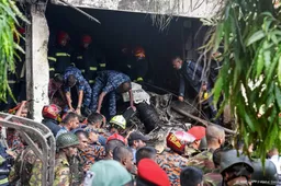 Doden door vliegtuigcrash bij school in Bangladesh