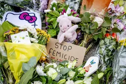 Tientallen bij rouwstoet voor in Gouda doodgeschoten vrouw
