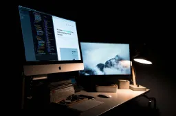 Hoe Regionale Websites Lokale Digitale Gewoonten Vormgeven