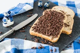 Hagelslagoorlog breekt uit: Jumbo knikkert De Ruijter uit de schappen