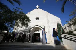Katholieke Kerk in Gaza totaal vernietigd Israëlische tank: 3 doden, meerdere gewonden