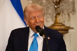 Coca-Cola stapt mogelijk over op rietsuiker na druk van Trump: "Het is gewoon beter!"