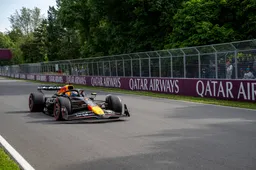 Max Verstappen blijft bij Red Bull in 2026 – maar dreigt ten onder te gaan door motorflop