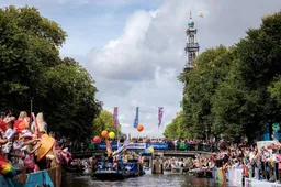 Ruim 84 ton afval ingezameld na Canal Parade in Amsterdam