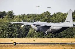 Nederlands vliegtuig opgestegen voor droppings boven Gaza