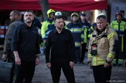 Zelensky herhaalt dat Oekraïne geen land opgeeft aan bezetters