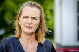 Minister Jansen stelt onderzoek in naar hack bevolkingsonderzoek