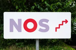 Ex-NOS-baas Hans Laroes steunt bekladding Nationaal Monument: Nederland in shock