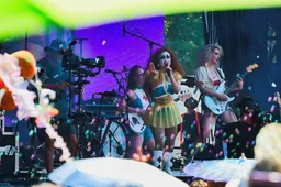 Zieke LHBTI-pr-machine drukt Chappell Roan door op Lowlands
