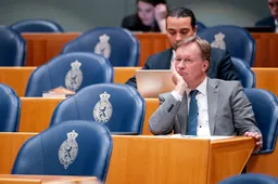 SGP’er Van Dijk waarschuwt: oppositie speelt met vuur en brengt land in crisis