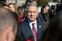 Amerikaanse topgezant Steve Witkoff in Moskou voor crisisoverleg: "We gaan zien wat er gebeurt"