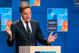 Rutte doet alsof hij iets te zeggen heeft – maar Poetin en Trump beslissen