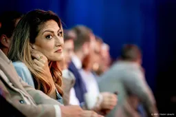 Yeşilgöz erkent fout op VVD-congres: had echt beter gemoeten