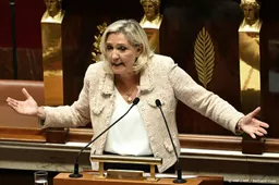 Le Pen: Macron moet nieuwe parlementsverkiezingen uitschrijven