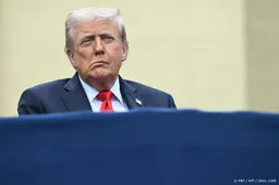 Trump kent doodgeschoten Kirk postuum hoge onderscheiding toe