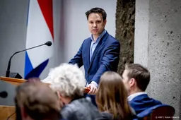 Partijen willen einde recht minister om vervolging af te dwingen