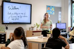 Kabinet breekt onderwijs nog steeds af, klaagt Onderwijsbond