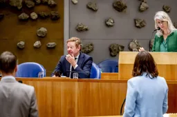 Asielministers gaan ondanks waarschuwing door met fors bezuinigen