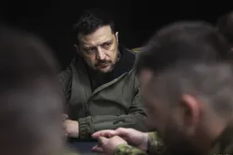 Zelensky bezoekt frontlinie bij Donetsk
