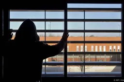 Raad waarschuwt: te weinig hulp voor jongeren uit jeugdinrichting