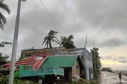 Doden en evacuaties in de Filipijnen door zware tropische storm