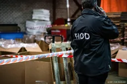 FIOD legt beslag op 44 auto's om fraude, 4 aanhoudingen