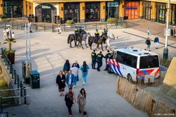 Werkstraffen voor drie minderjarigen om rellen in Scheveningen