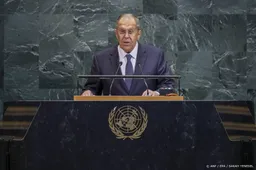 Lavrov waarschuwt tegen westerse agressie tegen Rusland