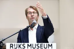 Hoogste Franse onderscheiding voor directeur Rijksmuseum