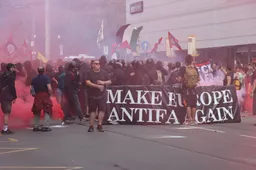 Milaan verandert in oorlogszone: Antifa en allochtonen rellen omdat Meloni Palestina niet erkent