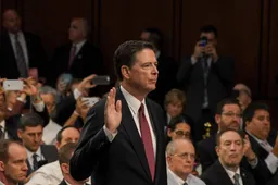 Bizar maar terecht: oud-FBI-directeur James Comey officieel aangeklaagd wegens meineed en obstructie