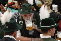 Reisorganisatie raadt Oktoberfestgangers aan af te wachten