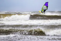 Onstuimig weekend door storm Amy