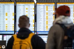 Ruim honderd vluchten van en naar Schiphol geannuleerd om storm