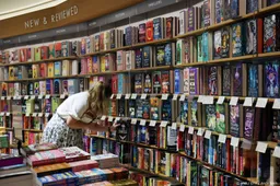 Taalboekenprijs voor Wat taal verraadt van Freek Van de Velde
