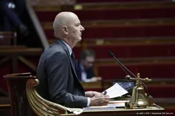 Macron-loyalist Lescure benoemd tot Franse minister van Financiën