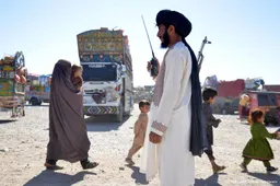 Taliban vallen Pakistaanse posten aan grens met Afghanistan aan 