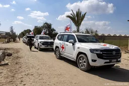 Israël: Rode Kruis haalt eerste dode gijzelaars op