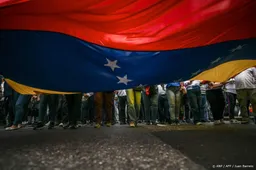 Venezuela sluit ambassades in Noorwegen en Australië
