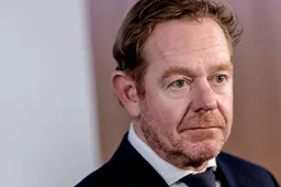 Van Weel wil geen beroepsmogelijkheden afgewezen asielzoekers