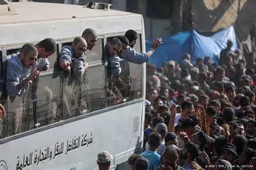 Media: Hamas draagt woensdag weer vier lichamen gijzelaars over