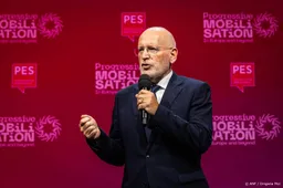 Timmermans droomt van Europese fusie groenen en sociaaldemocraten