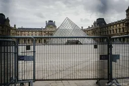 Directeur Louvre moet zich in Senaat verantwoorden