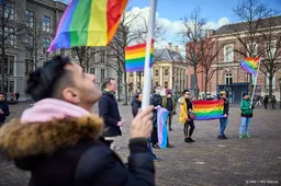 COC: helft lhbti+-asielzoekers voelt zich onveilig in opvang